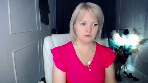 emmmam online show from 12.16.25