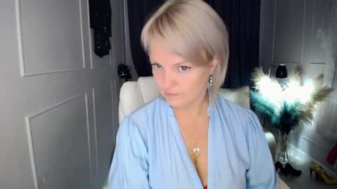 Snapshot of emmmam chatting on 05.09.26 emmmam online show from 05.09.26