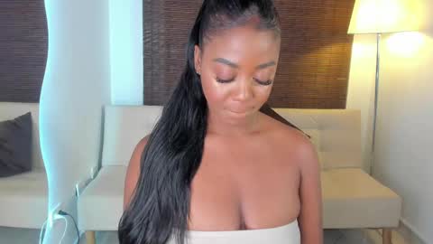 emmy_jacksson online show from 02.13.25