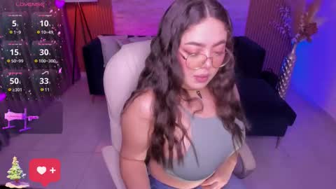 Emmy Walker online show from 12.03.25