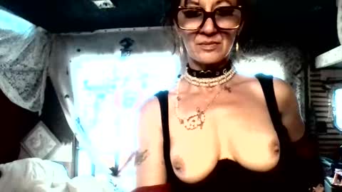 emmybaby5250 online show from 04.30.26