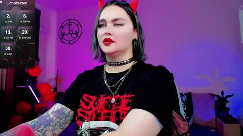 Emmy Bright     50  online show from 02.25.25