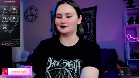 Emmy Bright     50  online show from 03.10.25