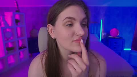 E M M Y online show from 05.03.26