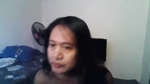 Snapshot of emoterah123smile chatting on 02.14.25 Emotera online show from 02.14.25