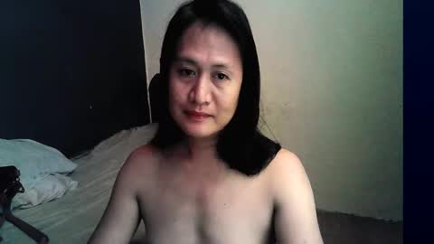 Snapshot of emoterah123smile chatting on 11.16.25 Emotera online show from 11.16.25