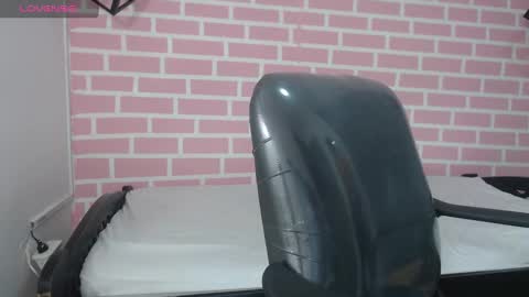 Emy online show from 02.09.25