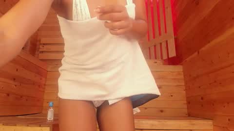 Mili online show from 10.11.25