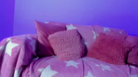 Snapshot of emy_colee chatting on 02.24.25 Emy online show from 02.24.25