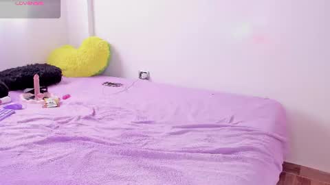 Im Emily would you like to help me reach 100  online show from 06.19.26