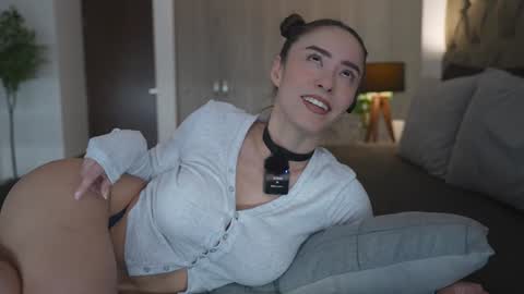 Eimi3 online show from 03.10.25