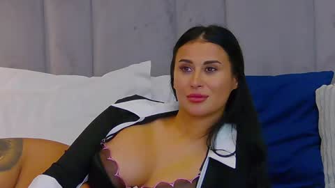  Emy  online show from 12.11.24