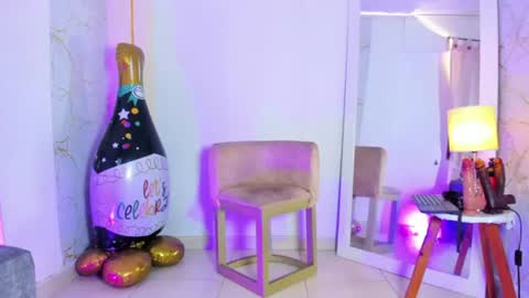 EMYLY  online show from 06.13.26