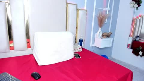 Emy online show from 02.26.25