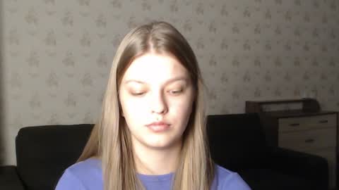 Snapshot of emysway chatting on 12.29.24 EmySway online show from 12.29.24
