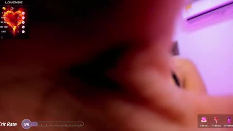 Snapshot of emysweett11 chatting on 02.05.25 emy online show from 02.05.25