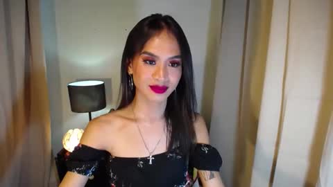 enchantriss69 online show from 12.15.24