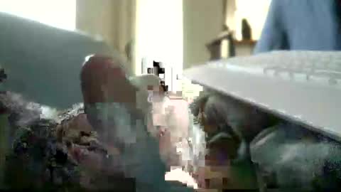 Snapshot of encormoi chatting on 11.11.25 encormoi online show from 11.11.25