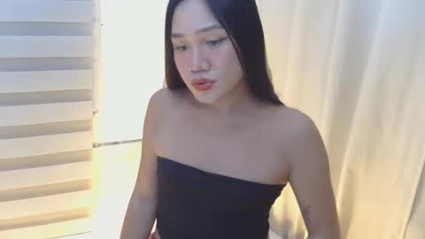 sahara love online show from 11.22.25