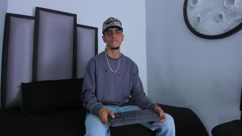 endrick_23 online show from 05.02.26