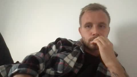 Snapshot of enerjizzer chatting on 10.15.25 3from Desire online show from 10.15.25