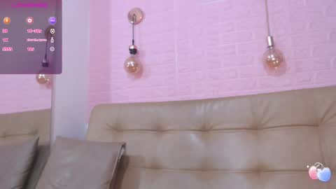 Snapshot of engel_devil chatting on 01.04.25 Engel online show from 01.04.25