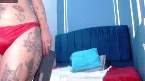 Snapshot of engel_devil chatting on 01.14.25 Engel online show from 01.14.25