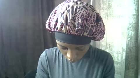 Snapshot of enkarxx chatting on 09.25.25 enkarxx online show from 09.25.25