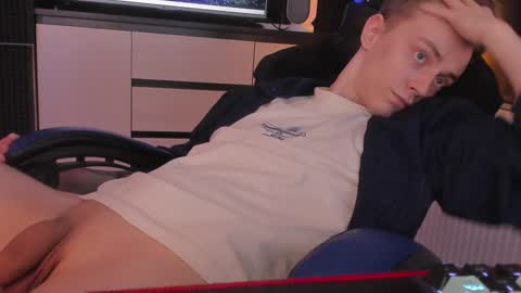 Enker online show from 01.05.25