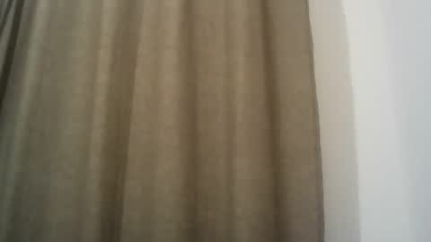 Snapshot of enoch98 chatting on 03.04.25 enoch98 online show from 03.04.25