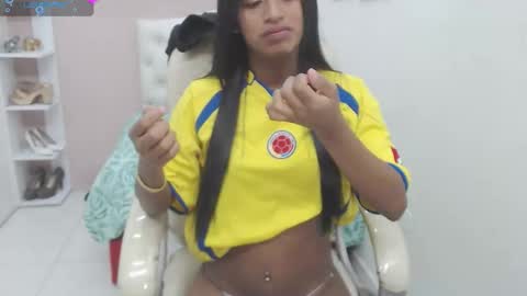 Enyenlina online show from 09.26.25