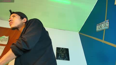 enzo_jagger online show from 03.11.26