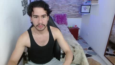 Snapshot of enzo_morelli chatting on 03.28.26 Enzo online show from 03.28.26