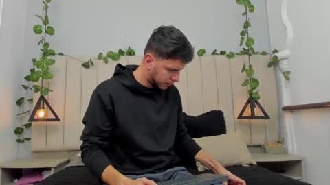 ENZO online show from 11.05.25