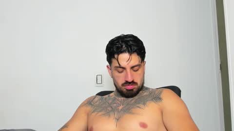 Enzo Aren online show from 11.04.25