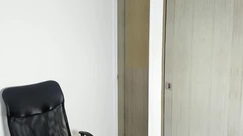 Enzo Aren online show from 11.13.25