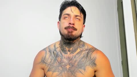 Enzo Aren online show from 11.18.25