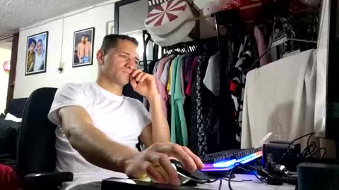 enzoyarack online show from 11.06.25