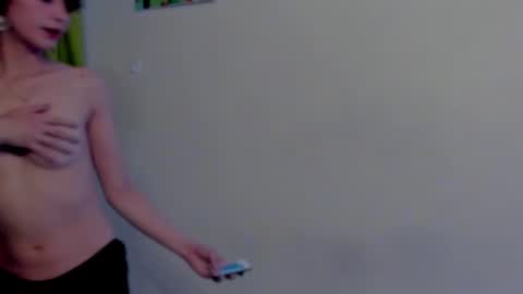 Leyla online show from 12.13.24