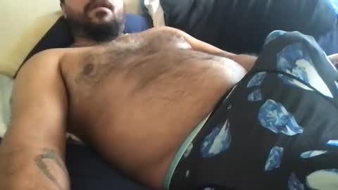 Snapshot of epicnutsz chatting on 01.01.25 epicstrokesz online show from 01.01.25