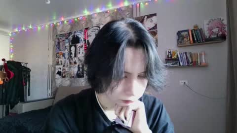 Snapshot of epifaniapaolino chatting on 01.16.26 Lucy NEXT STREAM January 5 HNY online show from 01.16.26