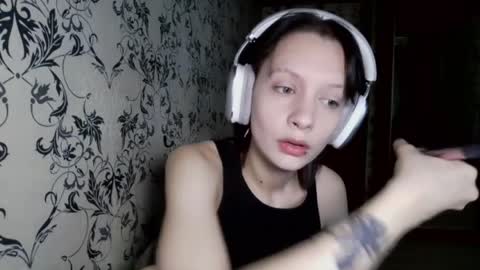 Snapshot of epifaniapaolino chatting on 04.02.26 Lucy NEXT STREAM January 5 HNY online show from 04.02.26