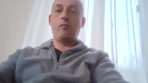 epu17 online show from 10.12.25