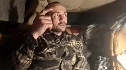 Snapshot of er693r chatting on 03.24.26 er693r online show from 03.24.26