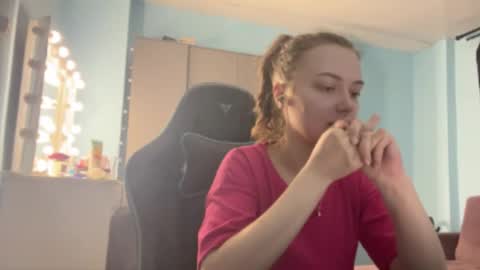 Lily online show from 03.02.26