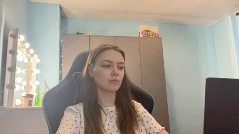 Lily online show from 03.23.26