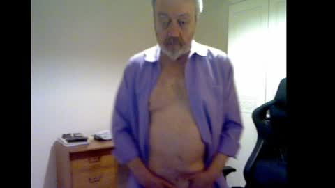 Snapshot of erasmus_d chatting on 12.19.24 erasmus_d online show from 12.19.24