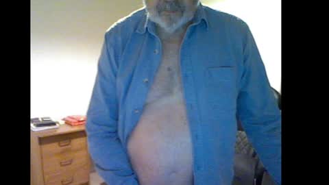 Snapshot of erasmus_d chatting on 12.22.24 erasmus_d online show from 12.22.24