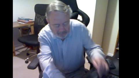 Snapshot of erasmus_d chatting on 12.29.24 erasmus_d online show from 12.29.24