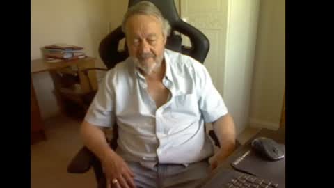 erasmus_d online show from 07.08.26